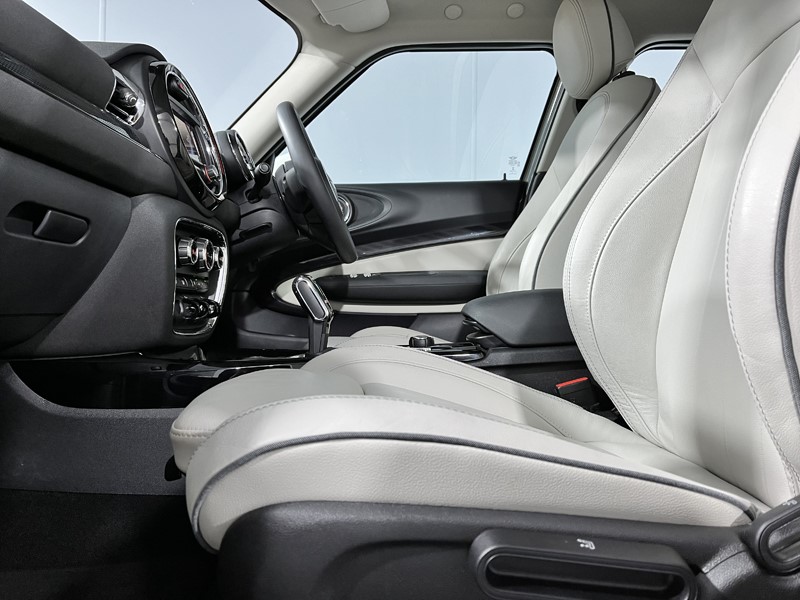 2019 (19) MINI CLUBMAN 1.5 Cooper Exclusive 6dr Auto 3544374