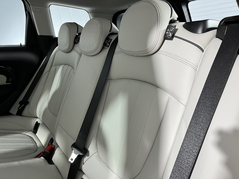 2019 (19) MINI CLUBMAN 1.5 Cooper Exclusive 6dr Auto 3544352