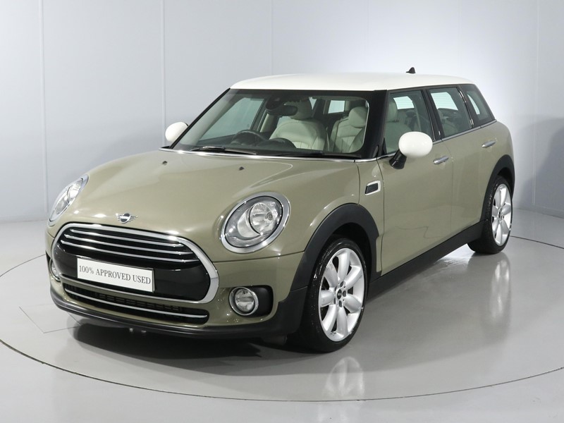 2019 (19) MINI CLUBMAN 1.5 Cooper Exclusive 6dr Auto 3544383