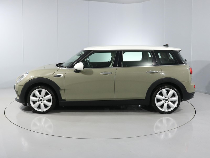 2019 (19) MINI CLUBMAN 1.5 Cooper Exclusive 6dr Auto 3544384