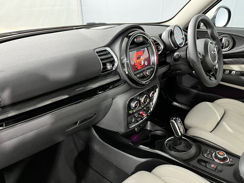 2019 (19) MINI CLUBMAN 1.5 Cooper Exclusive 6dr Auto 3544347
