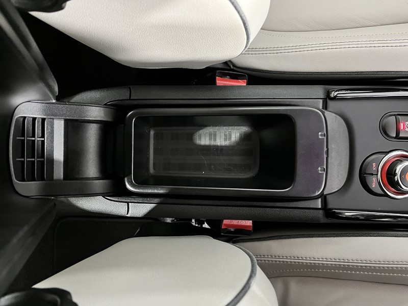 2019 (19) MINI CLUBMAN 1.5 Cooper Exclusive 6dr Auto 3544373