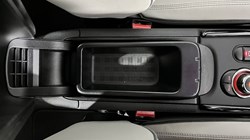 2019 (19) MINI CLUBMAN 1.5 Cooper Exclusive 6dr Auto 3544373