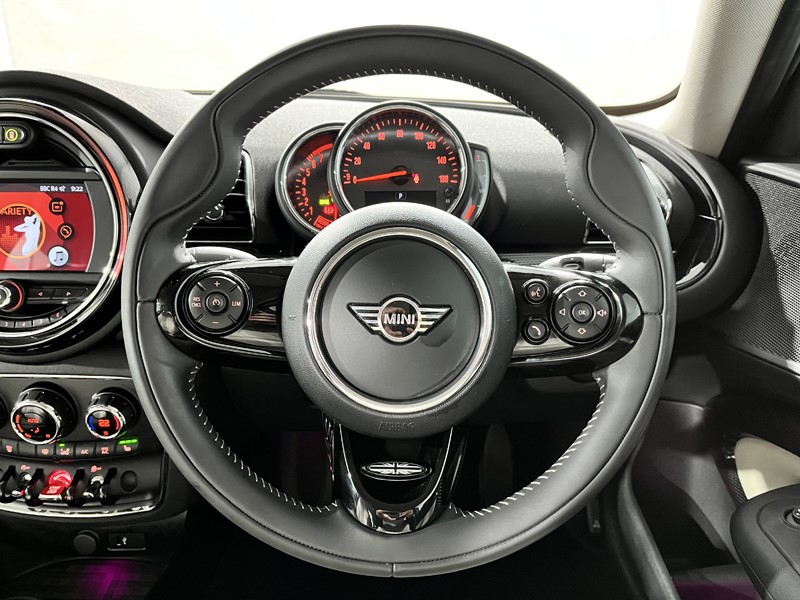 2019 (19) MINI CLUBMAN 1.5 Cooper Exclusive 6dr Auto 3544345