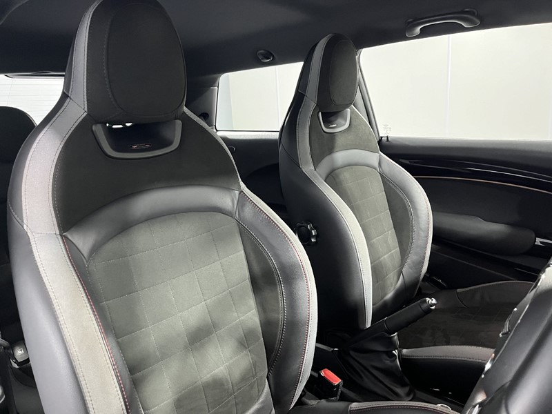 2021 (21) MINI HATCHBACK 2.0 Cooper S Sport 3dr 3534011