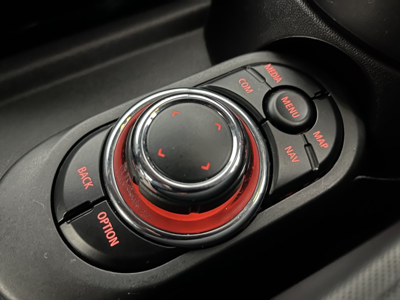 2021 (21) MINI HATCHBACK 2.0 Cooper S Sport 3dr 3534033