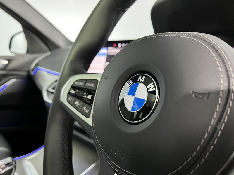 2022 (22) BMW X5 xDrive30d MHT M Sport 5dr Auto 3540152