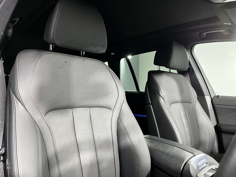 2022 (22) BMW X5 xDrive30d MHT M Sport 5dr Auto 3540141