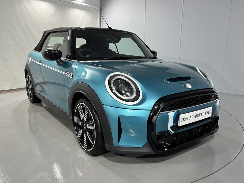 2023 (23) MINI CONVERTIBLE 2.0 Cooper S Seaside Edition 2dr Auto 3538024
