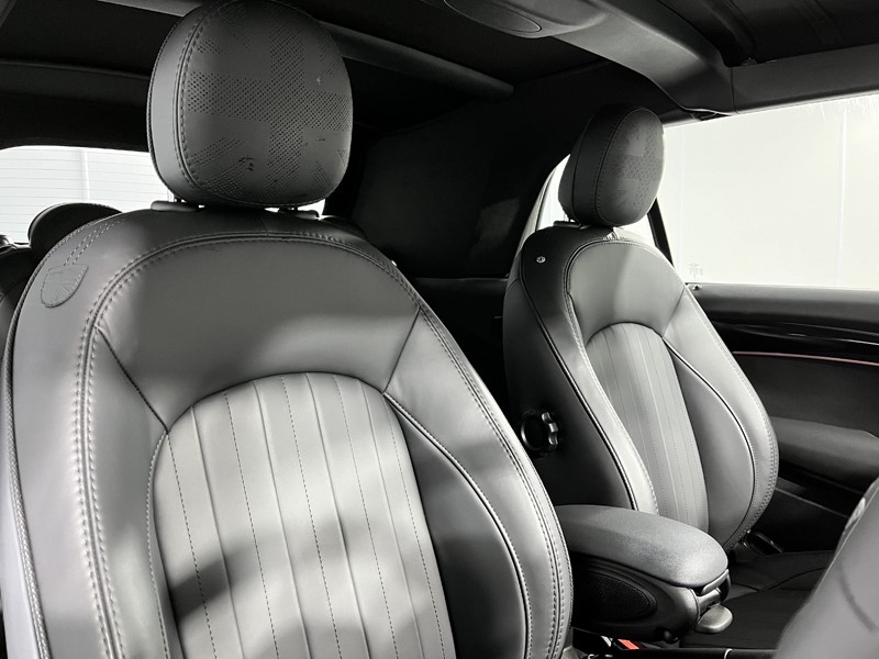 2023 (23) MINI CONVERTIBLE 2.0 Cooper S Seaside Edition 2dr Auto 3537997