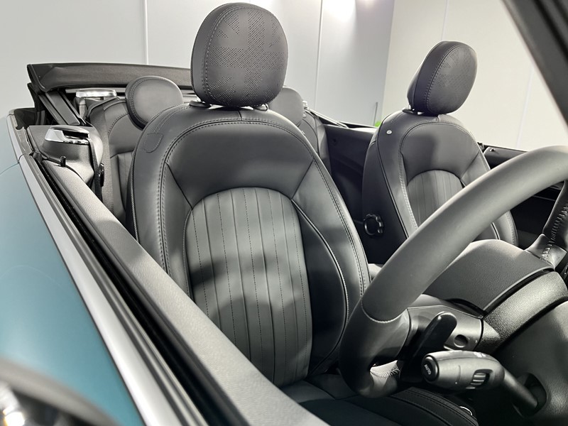 2023 (23) MINI CONVERTIBLE 2.0 Cooper S Seaside Edition 2dr Auto 3538022