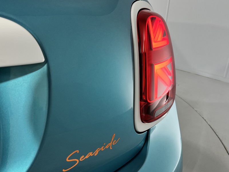 2023 (23) MINI CONVERTIBLE 2.0 Cooper S Seaside Edition 2dr Auto 3538030