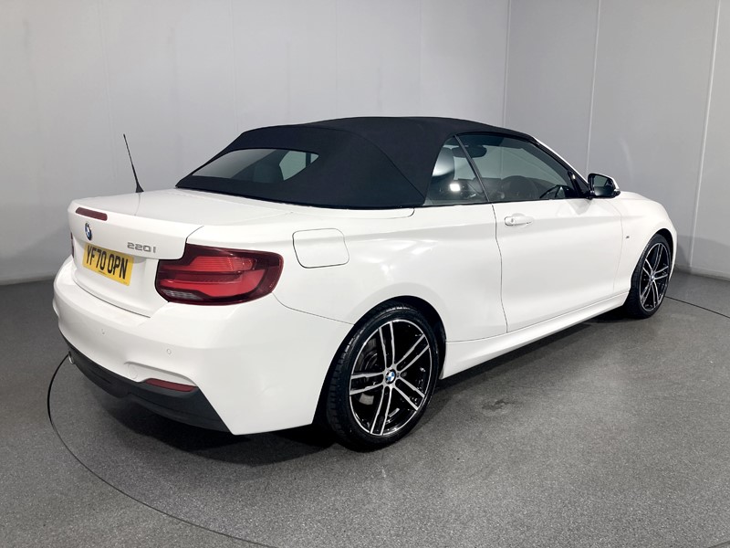 2020 (70) BMW 2 SERIES 220i M Sport 2dr [Nav] Step Auto 3566983