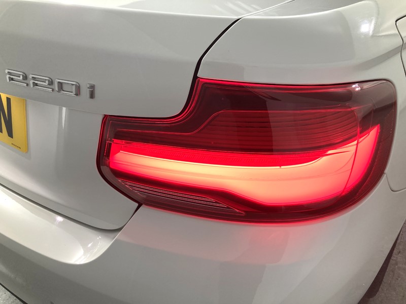 2020 (70) BMW 2 SERIES 220i M Sport 2dr [Nav] Step Auto 3567013