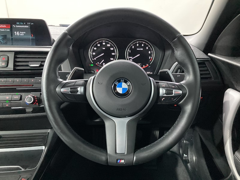 2020 (70) BMW 2 SERIES 220i M Sport 2dr [Nav] Step Auto 3566970