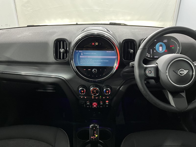 2023 (23) MINI COUNTRYMAN 1.5 Cooper Classic Premium 5dr Auto 3577218