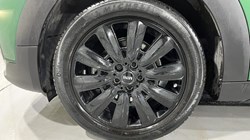 2023 (23) MINI COUNTRYMAN 1.5 Cooper Classic Premium 5dr Auto 3577228