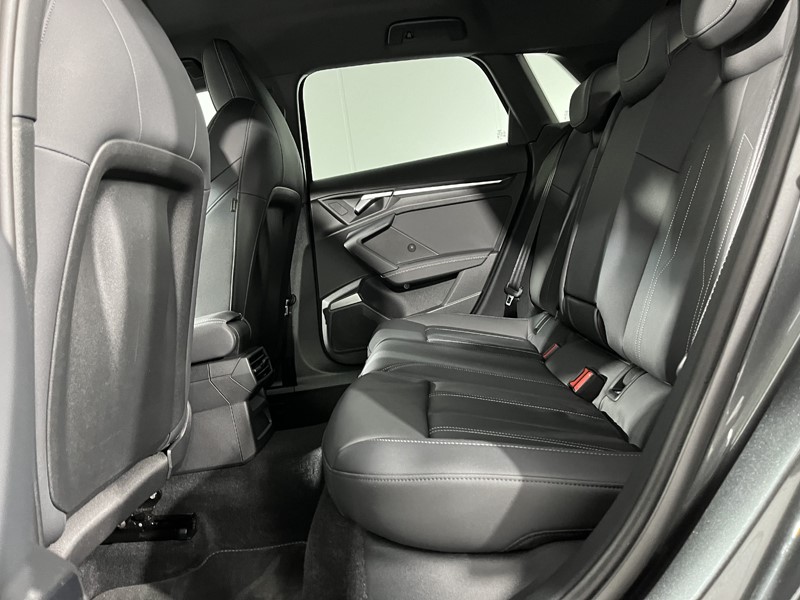 2023 (23) AUDI A3 35 TDI S Line 5dr S Tronic 3577646