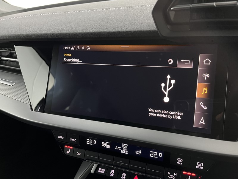 2023 (23) AUDI A3 35 TDI S Line 5dr S Tronic 3577639