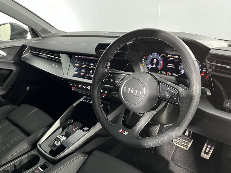 2023 (23) AUDI A3 35 TDI S Line 5dr S Tronic 3577617