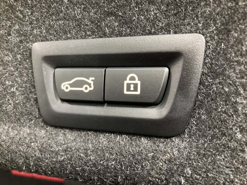 2019 (69) BMW 3 SERIES 320i xDrive M Sport 4dr Step Auto 3600514