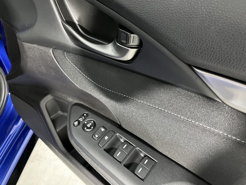 2020 (20) HONDA CIVIC 1.5 VTEC Turbo Sport 5dr 3617828