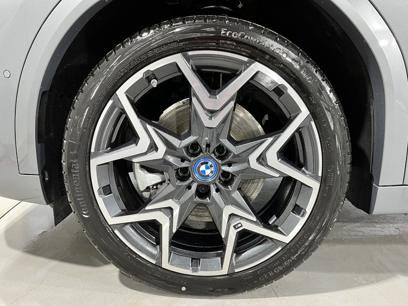 2024 (74) BMW iX2 230kW xDrive30 M Sport 65kWh 5dr Auto 3716090