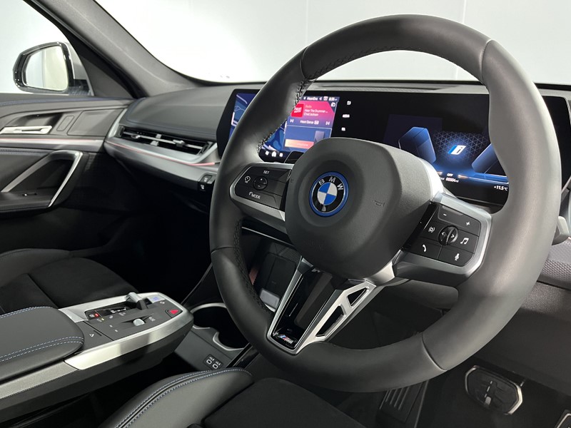 2024 (74) BMW iX1 230kW xDrive30 M Sport 65kWh 5dr Auto 3696013