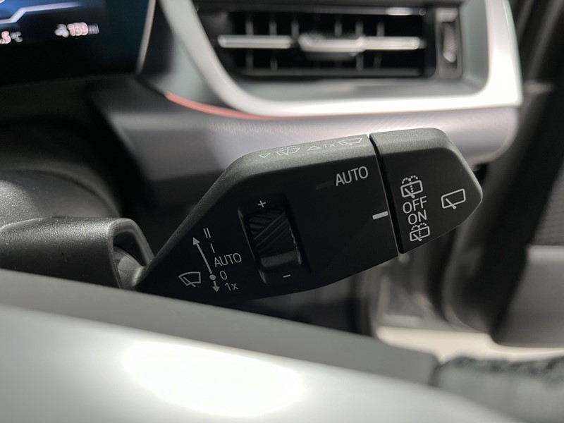 2024 (74) BMW iX1 230kW xDrive30 M Sport 65kWh 5dr Auto 3696031