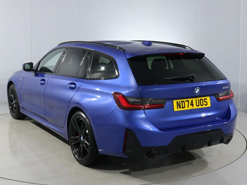 2024 (74) BMW 3 SERIES 330e M Sport 5dr Step Auto 3913447