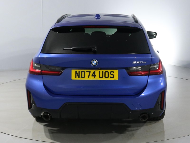 2024 (74) BMW 3 SERIES 330e M Sport 5dr Step Auto 3913460