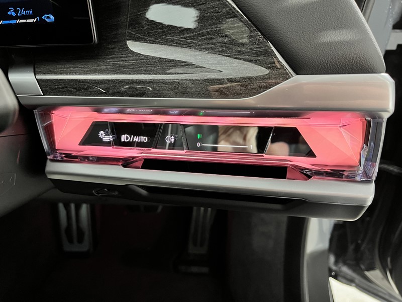 2024 (74) BMW 7 SERIES 750e xDrive M Sport 4dr Auto 4134594