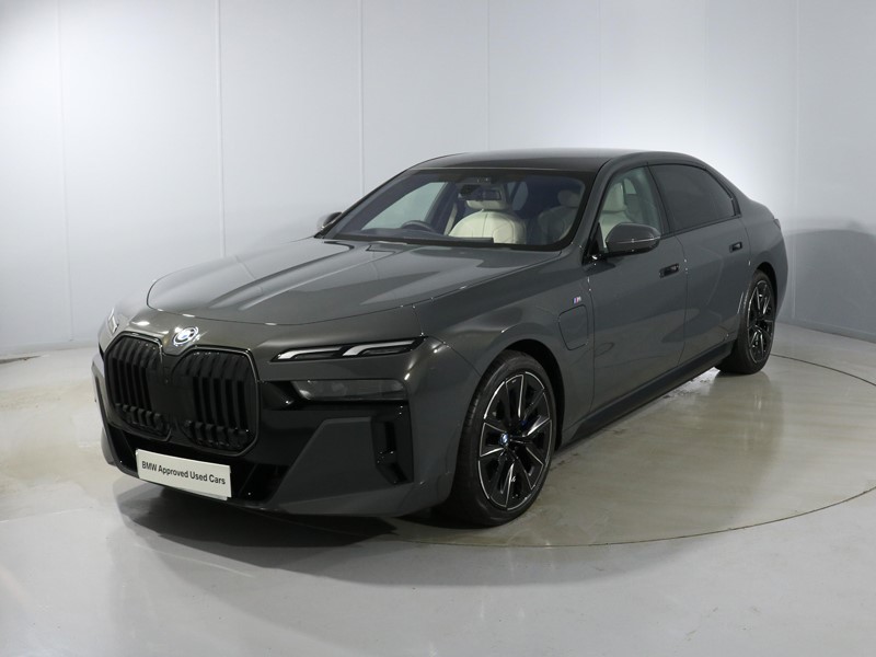2024 (74) BMW 7 SERIES 750e xDrive M Sport 4dr Auto 4134618