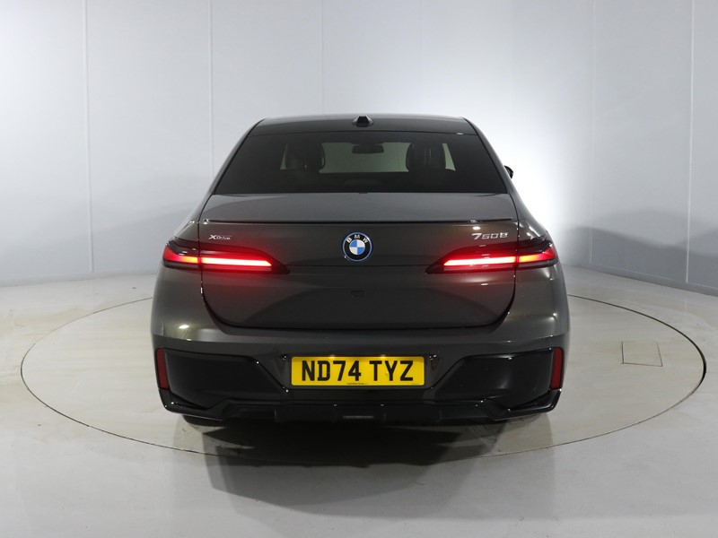 2024 (74) BMW 7 SERIES 750e xDrive M Sport 4dr Auto 4134588