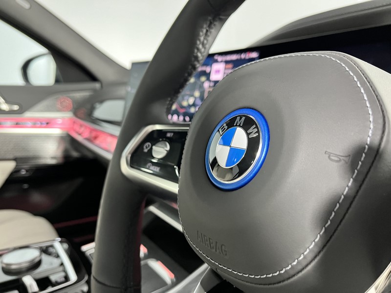 2024 (74) BMW 7 SERIES 750e xDrive M Sport 4dr Auto 4134595