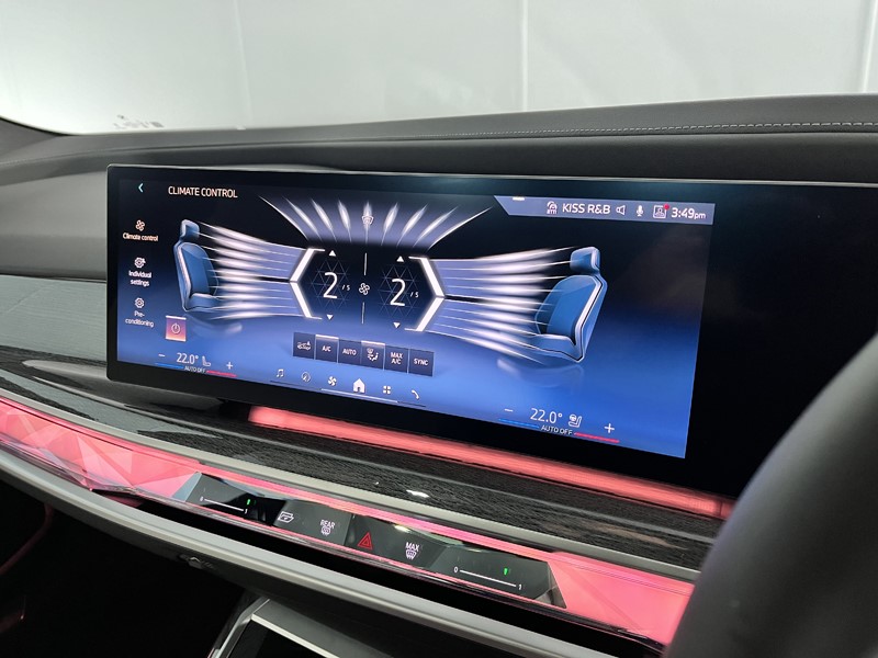 2024 (74) BMW 7 SERIES 750e xDrive M Sport 4dr Auto 4134602