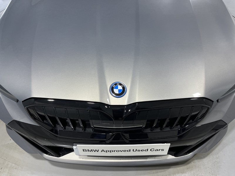 2024 (74) BMW 5 SERIES 530e M Sport Pro 5dr Auto 4172444