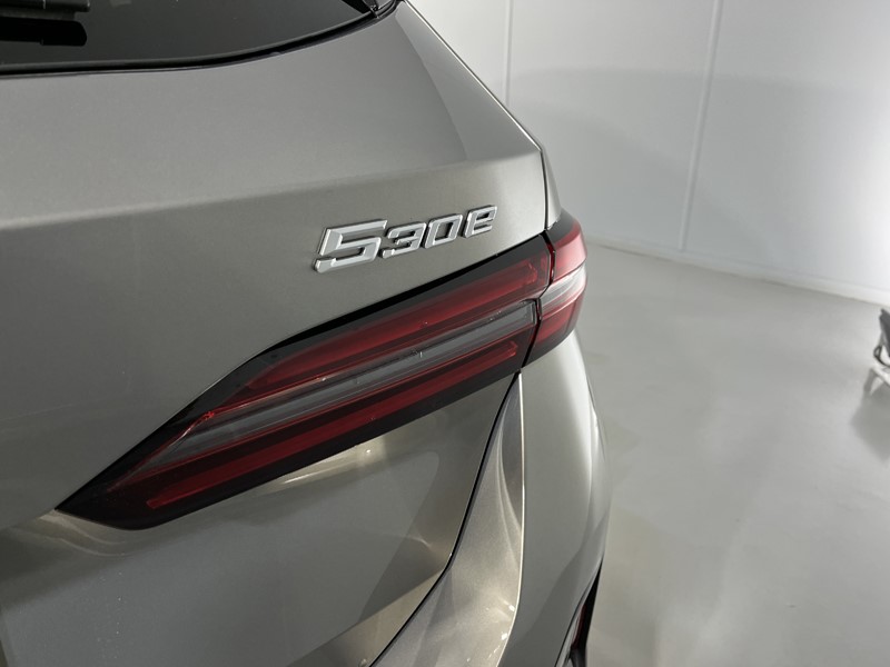 2024 (74) BMW 5 SERIES 530e M Sport Pro 5dr Auto 4172447