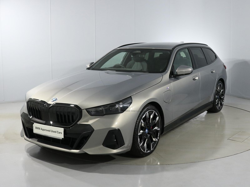 2024 (74) BMW 5 SERIES 530e M Sport Pro 5dr Auto 4172450