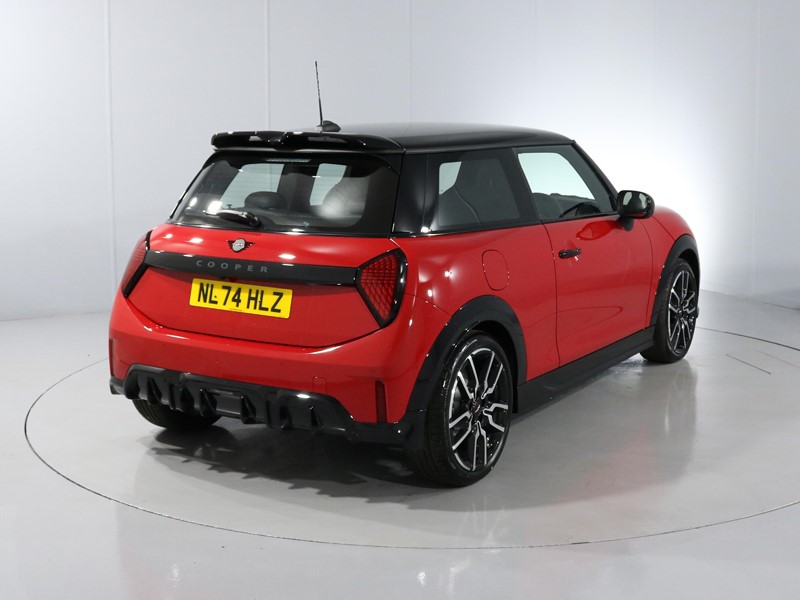 2024 (74) MINI COOPER 1.5 C Sport 3dr Auto 3998049