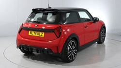 2024 (74) MINI COOPER 1.5 C Sport 3dr Auto 3998049