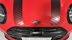 2024 (74) MINI COOPER 1.5 C Sport 3dr Auto 3998045