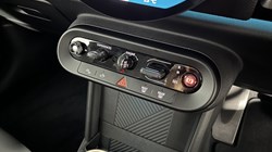 2024 (74) MINI COOPER 1.5 C Sport 3dr Auto 3998020