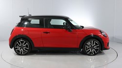 2024 (74) MINI COOPER 1.5 C Sport 3dr Auto 3998013