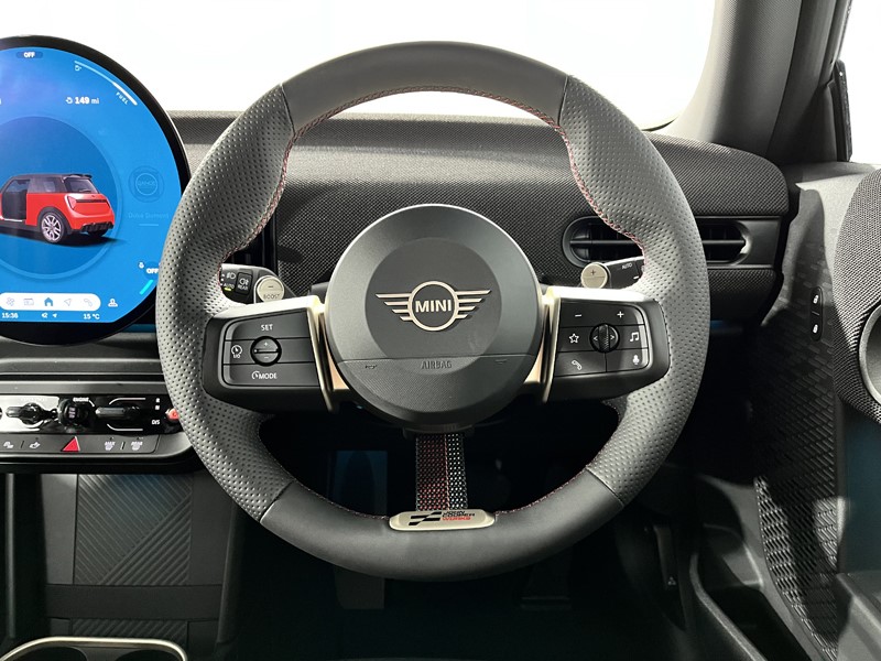 2024 (74) MINI COOPER 1.5 C Sport 3dr Auto 3998015