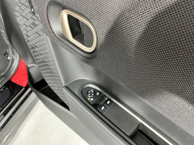 2024 (74) MINI COOPER 1.5 C Sport 3dr Auto 3998029