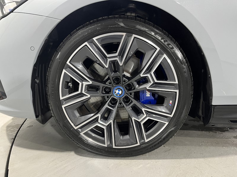 2025 (25) BMW I5 250kW eDrive40 M Sport 84kWh 5dr Auto [Tech PLUS] 4679708