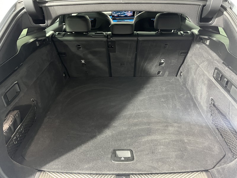 2025 (25) BMW I5 250kW eDrive40 M Sport 84kWh 5dr Auto [Tech PLUS] 4679707