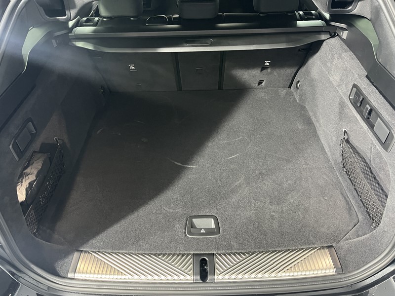 2025 (25) BMW 5 SERIES 530e M Sport Pro 5dr Auto [Comfort Plus] 4281408