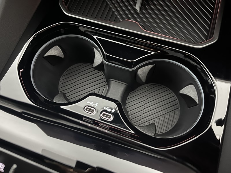 2025 (25) BMW 5 SERIES 530e M Sport Pro 5dr Auto [Comfort Plus] 4281424